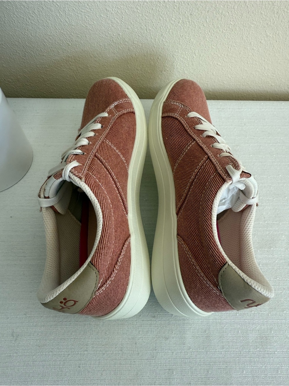 New RYKA Classic Women's Sneakers in Dusty Rose Canvas and Cream - Picture 9 of 10